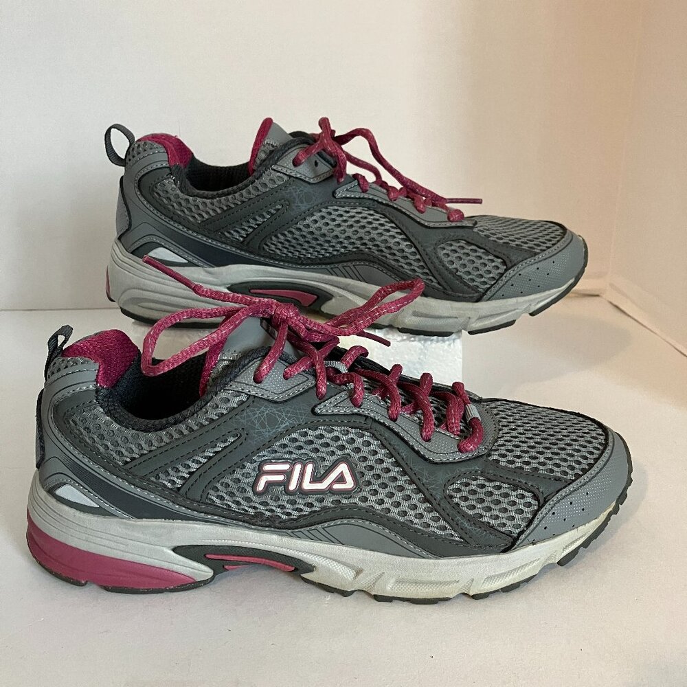 Fila Womens  5HR18055-258 Gray Running Shoes Sneakers Size 9.5